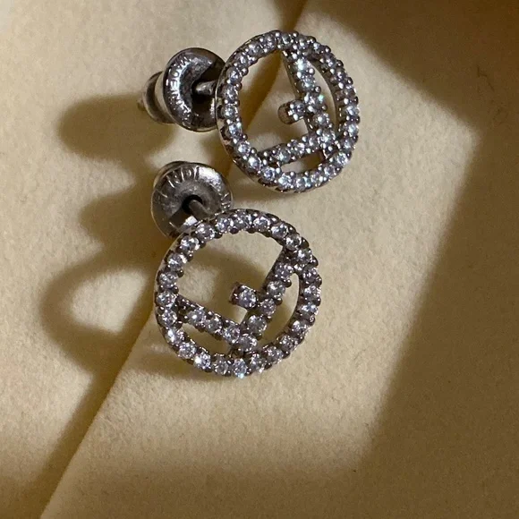 Preloved FENDI Pierced Petite Silver Earrings w/Crystals - Picture 4 of 12
